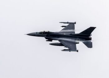 Турецкие F-16 будут круглосуточно охранять небо стран-соседей России