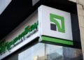ПриватБанк виставлять на продаж, у Кабміні назвали єдину умову