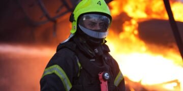 Оккупанты РФ атаковали гражданское судно в Одессе, есть раненые