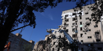 Будинок “розірвало” на шматки: в Києві показали найбільші руйнування, – ФОТО