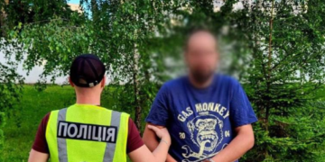 Смерть після розваг і сварки: в Києві оточили місце вбивства, – ФОТО