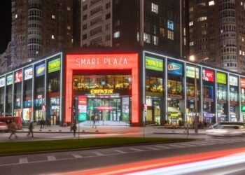 Dragon Capital продає ТРЦ Smart Plaza Obolon: що стоїть за угодою і чи змінить вона ринок