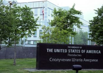 В Госдепе сказали, планируют ли США эвакуировать посольство из Киева из-за атак РФ