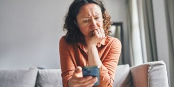 Мобильная связь по графику? В Крыму окупанты будут выключать сеть большую часть суток