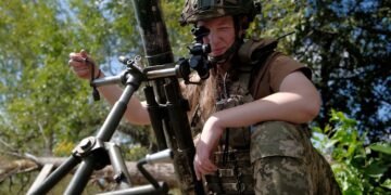 Жіночі бронежилети у ЗСУ: скільки коштують та як правильно вибрати