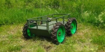 Українські військові створили НРК “Пегас”, що здатен долати болота (фото)