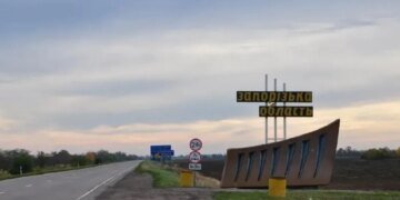 Внаслідок атак рф на Запорізький район загинула людина, ще одна поранена