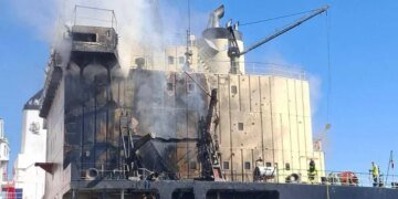 Агроекспорт у пастці: як удари рф по портах душать українську економіку і чи є шляхи для порятунку