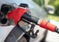 Рост цен на бензин не прекращается: как изменились цены на АЗС