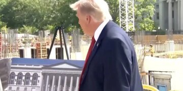 Суд наложил арест на «бальный зал» Трампа стоимостью 400 миллионов долларов