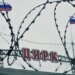 Экономическое похмелье: почему россияне панически опустошают банковские счета и скупают старый хлам
