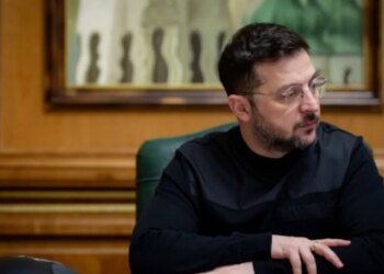 Данные разведки подтвердились: Зеленский получил закрытые данные о настроениях в РФ