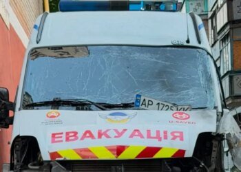 Россияне уничтожили ещё один автомобиль, который занимался эвакуацией людей в Донецкой области