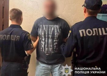 В центре Днепра «разборки» возле заведения переросли в перестрелку с ранеными