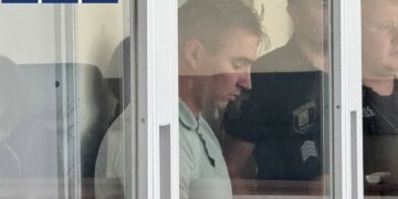 Суд обрав запобіжний захід водію Volkswagen, який вʼїхав у зупинку з людьми у Києві