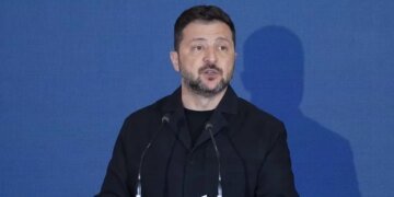 Денег на войну критически не хватает: Зеленский объявил о критичном подорожании обороны Украины