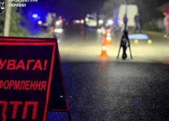 Мотоцикл перевернулся на повороте: в Рожнове погиб 15-летний подросток