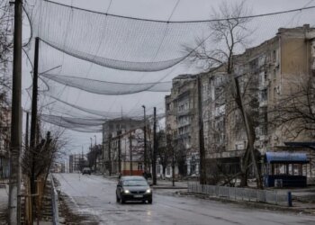 Света и тепла может не хватить надолго: жителей Херсона призвали эвакуироваться