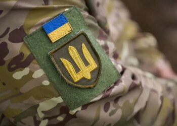 У Києві чоловіка понад 8 годин тримали в кайданках у ТЦК, били і катували – Лубінець