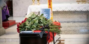 Загинув у Харкові від російської атаки: у Києві попрощалися з польським волонтером
