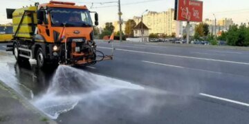 Спека паралізує дороги: на Київщині ввели жорсткі обмеження