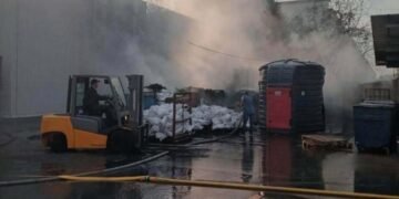 Росіяни вдарили по заводу “Київгума”, виробництво призупинили