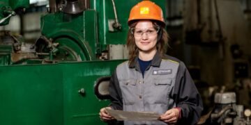 Від операторок ЧПК до керівниць: “Інтерпайп” збільшує відсоток жінок на виробництві