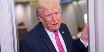 The Economist: закон о санкциях против Путина дает Трампу слишком много власти