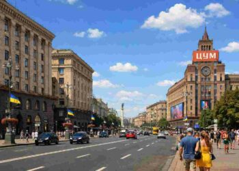 Погода у Києві 20 серпня: спекотний день з невеликою хмарністю