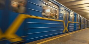 Метро Києва змінило роботу просто під час тривоги: які станції доступні зараз