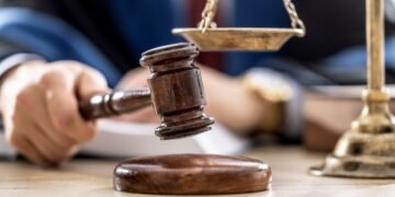 Операция “Форест Гамп”: суд арестовал соратника Микитася с залогом в 20 млн гривен