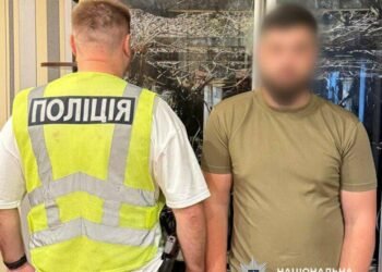 «Ваші гроші треба перевірити»: популярна схема шахраїв забрала у киянина мільйони