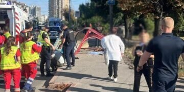 На повній швидкості в маршрутку, а потім у людей: деталі смертельної ДТП у Києві