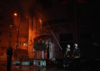 В ГСЧС показали первые фото последствий ночной атаки окупантов на Киев