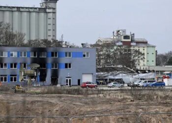 Telegraph: РФ атакует оружейные заводы Европы руками местных банд