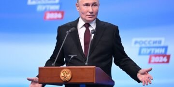 МИД Украины жестко осудило провокационный визит Путина на Итуруп