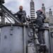ДТЕК значно збільшив число оновлених енергообʼєктів мереж: як це вплине на зиму
