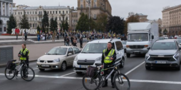 Масштабні обмеження після атаки: в Києві зупинять громадський транспорт