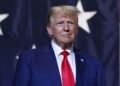 Трамп поздравил Украину с Днем Независимости и призвал к миру: Зеленский показал письмо