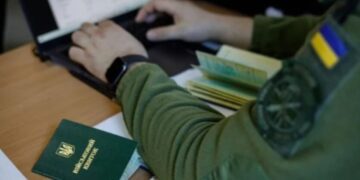 Налоговая передаст Минобороны данные мужчин 18-60 лет: что сверят с “Оберегом”