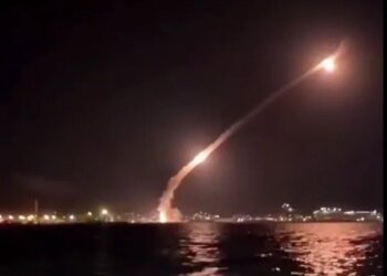 рф масовано атакувала Київщину ракетами та дронами – 1 людина загинула, серед постраждалих дитина – ОВА