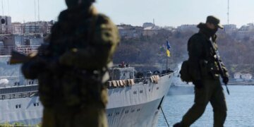 Оккупанты в Крыму строят базу для морских дронов: стали известны подробности