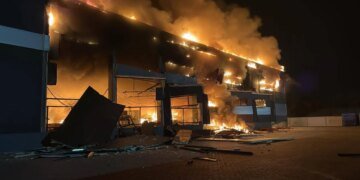 росія дев'ятий день атакує Київ та область: є нові пошкодження складів