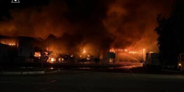 росія вночі вперше за довгий час ударила по аеропортах Києва й Борисполя – Зеленський