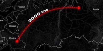 Рекордный удар в глубокий тыл врага: украинские дроны впервые нанесли удар по заводам России на расстоянии более 3000 км