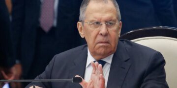 Лавров пригрозил Европе “очень короткой” войной. ВИДЕО