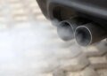 Рада проголосовала за штрафы для водителей с громкими выхлопами