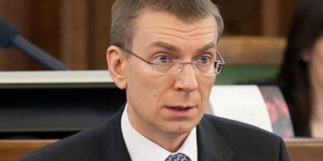 Президент Латвії заявив, що Європа не встигає за розвитком війни дронів в Україні