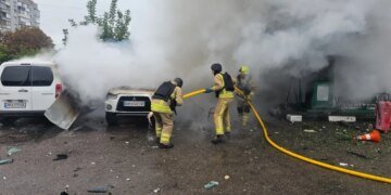 Уже вторая автозаправка за утро: враг продолжает бить по заправкам Житомирщины