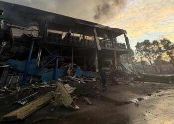 Російська атака знищила склад "Сушия" з усіма товарними запасами